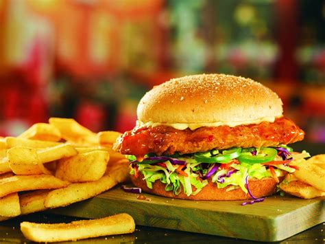 Red Robin Gourmet Burgers and Brews Introduces Un-Beer-Lievably Delicious Bottomless Hop-Salt ...