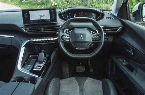 Peugeot 3008 interior | Autocar