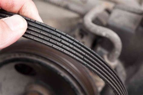 What Causes a Serpentine Belt To Break? (Replacement Cost)