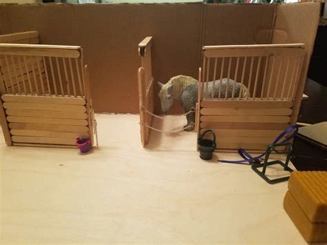 Model horse stable made from popciscle sticks and cardboard | Toy horse stable, Diy horse toys ...