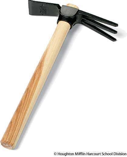 Mattock dictionary definition | mattock defined