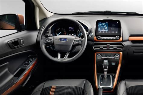 2018 Ford EcoSport Pictures - 210 Photos | Edmunds