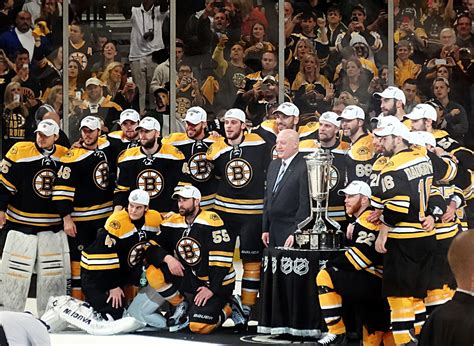 Boston Bruins Wallpapers Images Photos Pictures Backgrounds