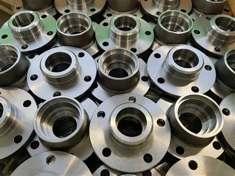 Machining components for agricultural machinery, manufacturer of hubs, spacers