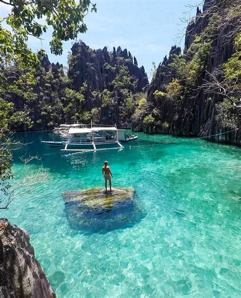 Coron, Palawan - Philippines 💚💚💚 . Pic by @thiago.lopez #bestplacestogo ...