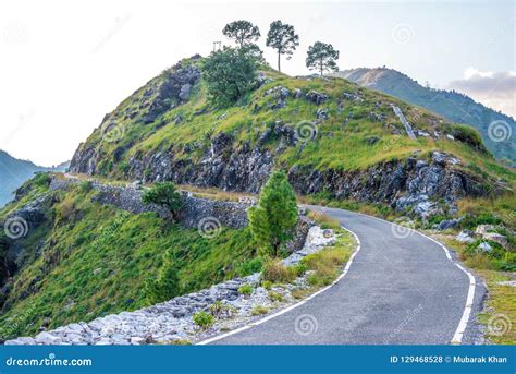 Road in Himalaya stock photo. Image of lies, wildlife - 129468528