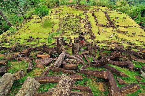 Gunung Padang: An Antediluvian Pyramid? - The Ancient Connection