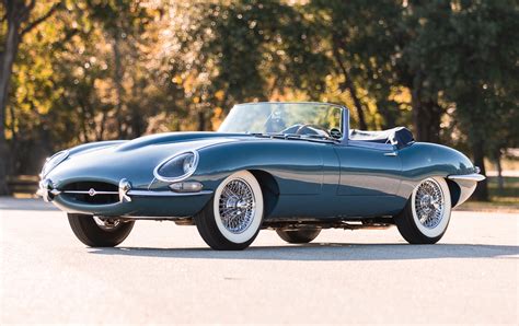 1961 Jaguar E-Type Series I 3.8-Litre Roadster | Gooding & Company