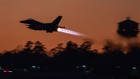 Loud noise over Sumter at night? It's F-16 fighter jet training | wltx.com