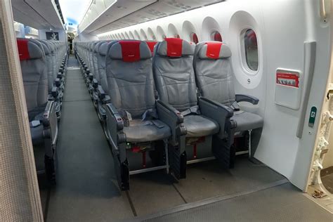 Review: Norwegian Air 787 Premium Class - New York to Oslo