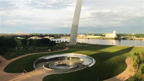 Gateway Arch Museum | Gateway arch, Arch, St louis gateway arch