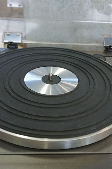 SANYO BELT DRIVE TURNTABLE MODEL TP626 - Big Valley Auction