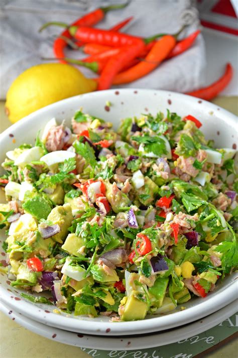 Spicy Tuna Avocado Salad — Tasty Food for Busy Mums — Quick & Easy ...