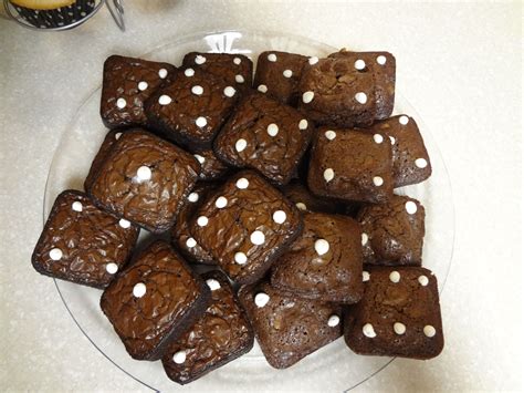 Bunco Dice Brownies Brownies w/white frosting (or melted almond bark) | Bunco food, Bunco, Bunco ...