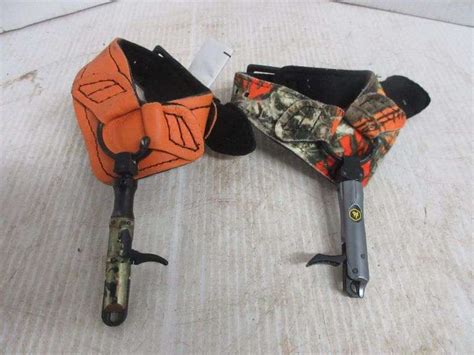 (2) True Fire archery bow releases, very good - Albrecht Auction Service