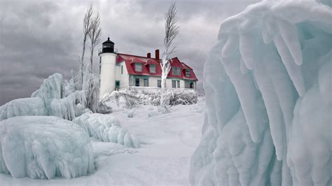 Free Winter Lighthouse Wallpaper - WallpaperSafari