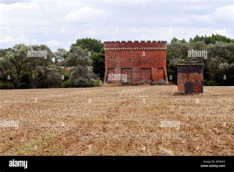 ventilation shaft for kilsby tunnel running beneath Stock Photo - Alamy