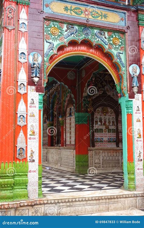 Hanuman Temple Ayodhya stock image. Image of crossing - 69847833