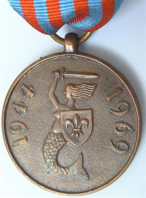 Question Polish commemorative medal 25 years battle of Monte Cassino