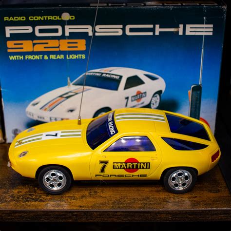 Radio Shack Porsche 928 RC Car