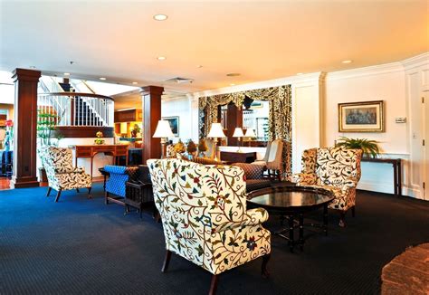 New England Inn | The Simsbury Inn | Simsbury CT