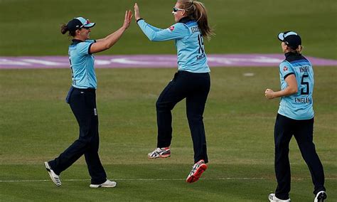 Cricket Betting Tips and Fantasy Cricket Match Predictions: England Women vs India Women 2021 ...