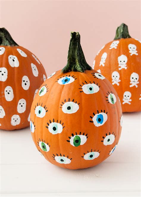 Painted Fingerprint Pumpkins for Kids | Handmade Charlotte