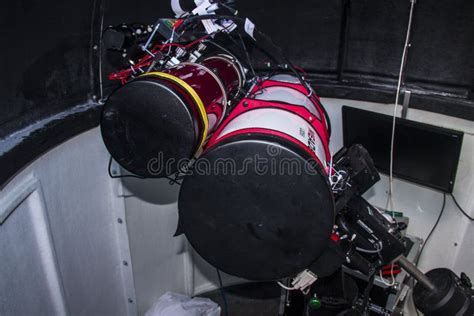 Astronomical Telescope Setup in an Observatory Editorial Stock Image - Image of newtonian ...