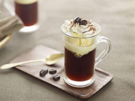 10 Simple Hot Coffee Cocktail Recipes