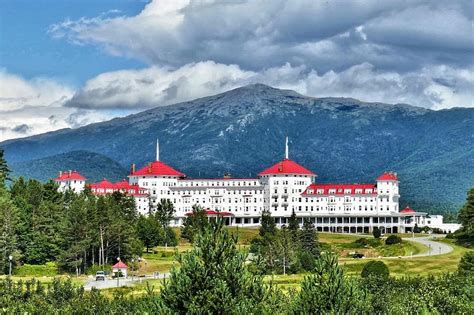 Mount Washington Hotel Photograph by Stephen Gifford - Fine Art America