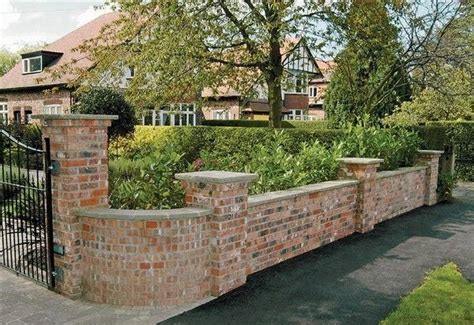 Brilliant DIY Garden Decor Ideas With Old Bricks To Save Your Money - The ART in LIFE | Brick ...