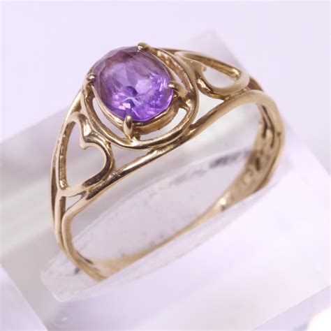 14kt Gold 1.8g Ring With Purple Stone | Property Room