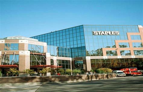 Staples Corporate Office | Headquarters Contact