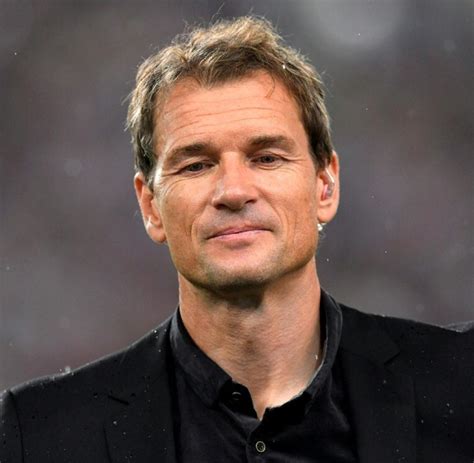 Fußball: Jens Lehmann weist Vorwürfe zurück: "Habe niemals Steuern hinterzogen" - WELT