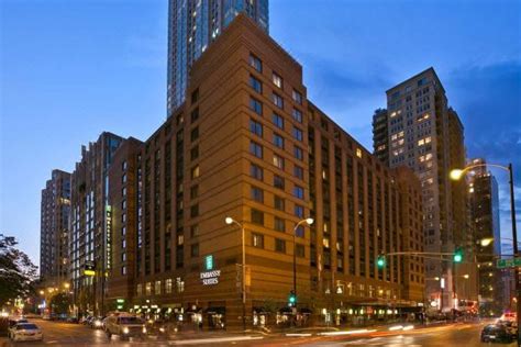 Embassy Suites by Hilton Chicago Downtown River North-Chicago Updated 2022 Room Price-Reviews ...