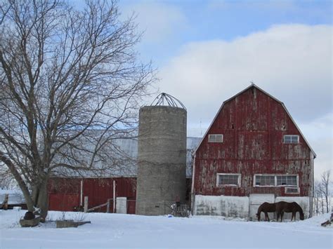 Old barns, Farm barn, Barn house