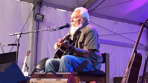 Jorma Kaukonen, back on tour, brings joy, blues to NJ: Setlist, photos