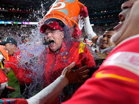 Chiefs HC Andy Reid's Super Bowl LVII celebration is the most American ...