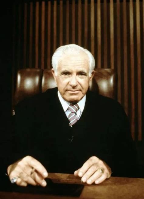 People's Judge Joseph Wapner dies aged 97 after pioneering courtroom reality TV - Mirror Online