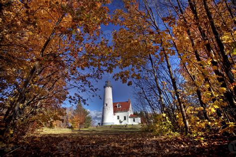 Lighthouse Northern Michigan 1186367 Stock Photo at Vecteezy