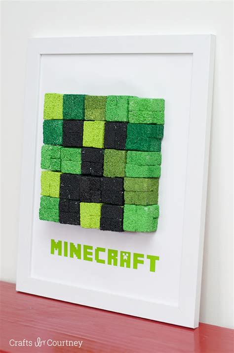 DIY Kids Wall Art - Minecraft Creeper