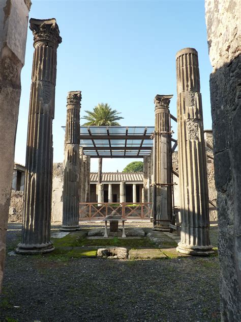 Ruins of Pompeii Italy | Pompeii italy, Pompeii and herculaneum ...