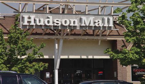 Hudson Mall – Suite 01 | PopUp Shops