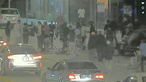 Video shows Chicago police pursuit and deadly crash - ABC7 Chicago