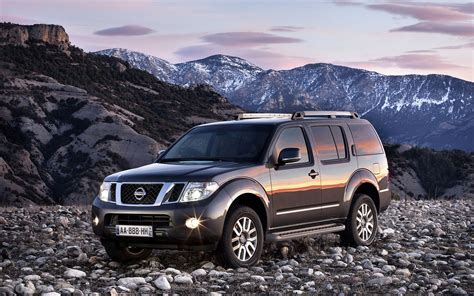 Nissan Pathfinder Off Road - reviews, prices, ratings with various photos