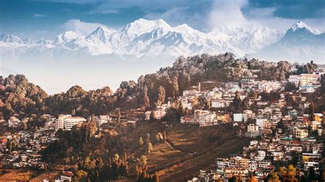 Darjeeling, Kalimpong now open to tourists. And these are the rules | Condé Nast Traveller India ...