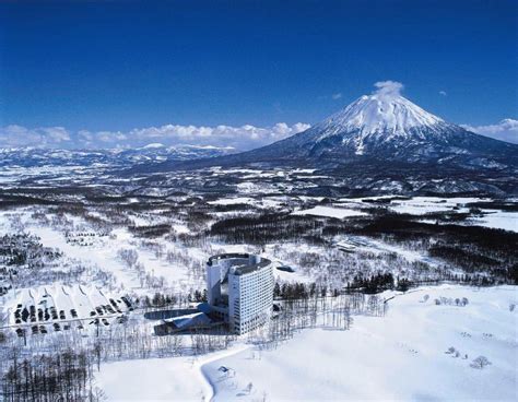 Hilton Niseko Village Resort - Deals, Photos & Reviews