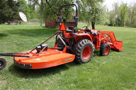 2013 Kubota L3800 Tractor Front End Loader Brush Hog NEW for Sale - Holidays.net