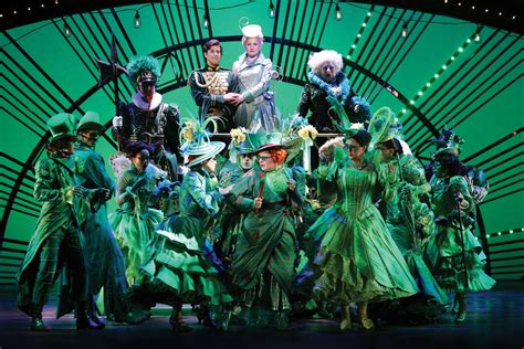 Musical Theatre Diary & Etc.: Review: Wicked