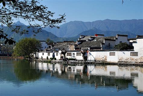 Discover the Charming Ancient Villages of Hongcun and Xidi